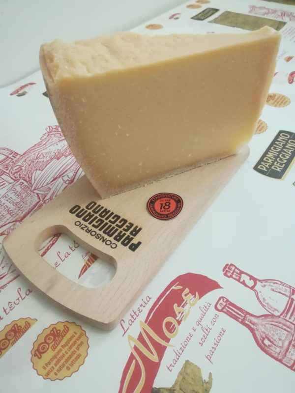 Parmigiano Reggiano - stagionatura 18 mesi